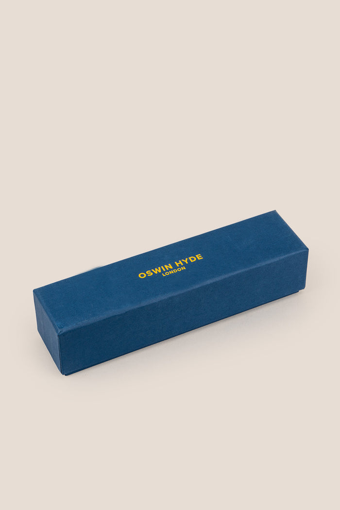 Bert Green Elastic Belt for men with vibrant green woven webbing, ideal for weddings and casual everyday wear.