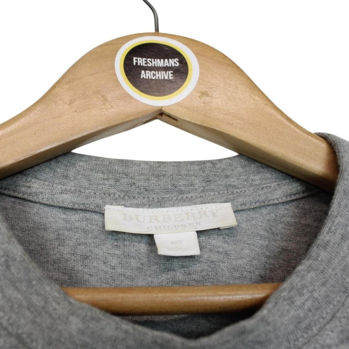 Burberry grey cotton pocket t-shirt with white logo print and short sleeves.