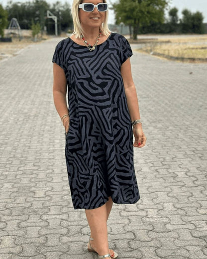 Avanille | round neck summer dress