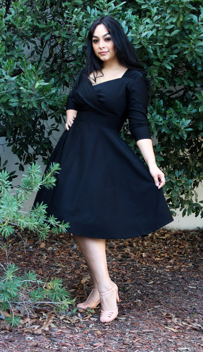 Black 1940s Vintage Inspired Circle Dress w/ Pockets