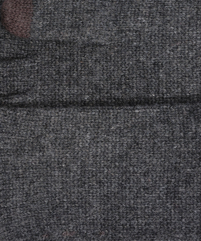 Echo Touch Glove in color charcoal