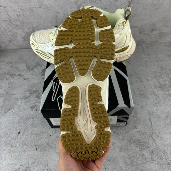 Off-White Be Right Back White Yellow
