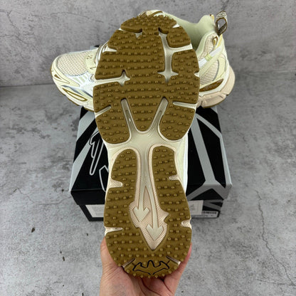 Off-White Be Right Back White Yellow