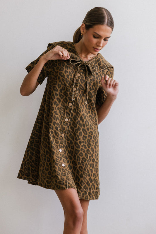 SMAIBULUN Leopard Denim Dress