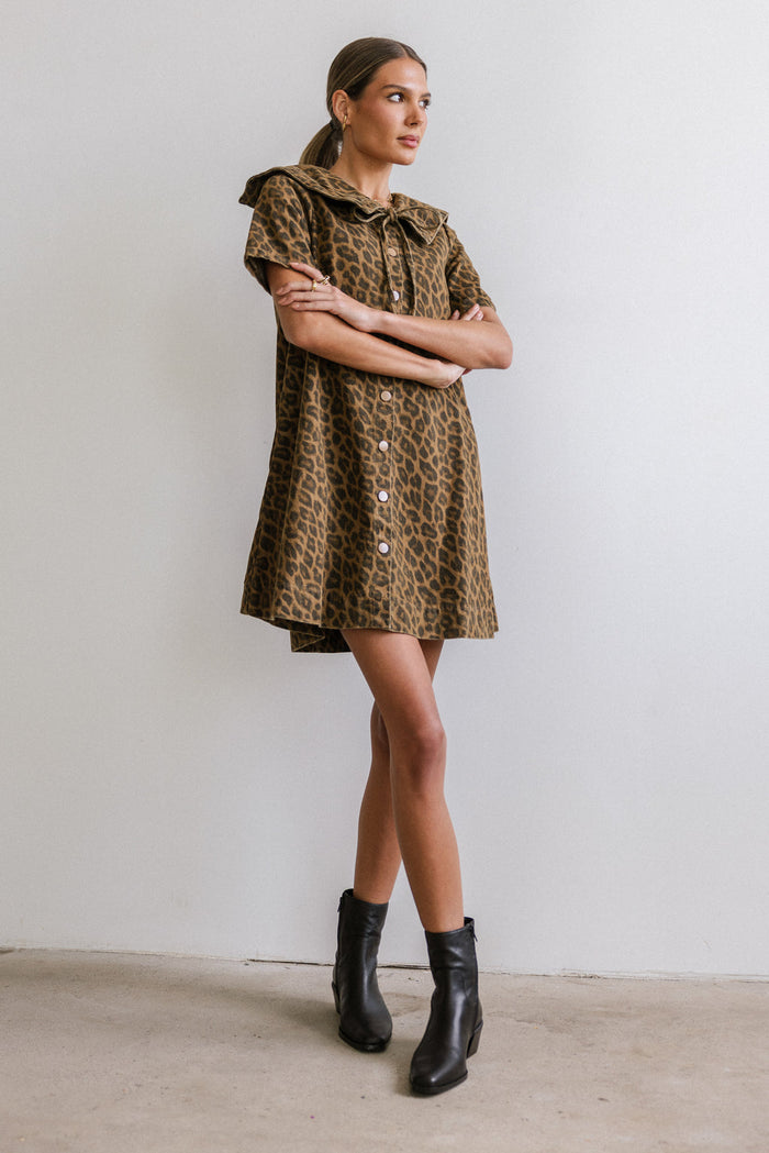 SMAIBULUN Leopard Denim Dress