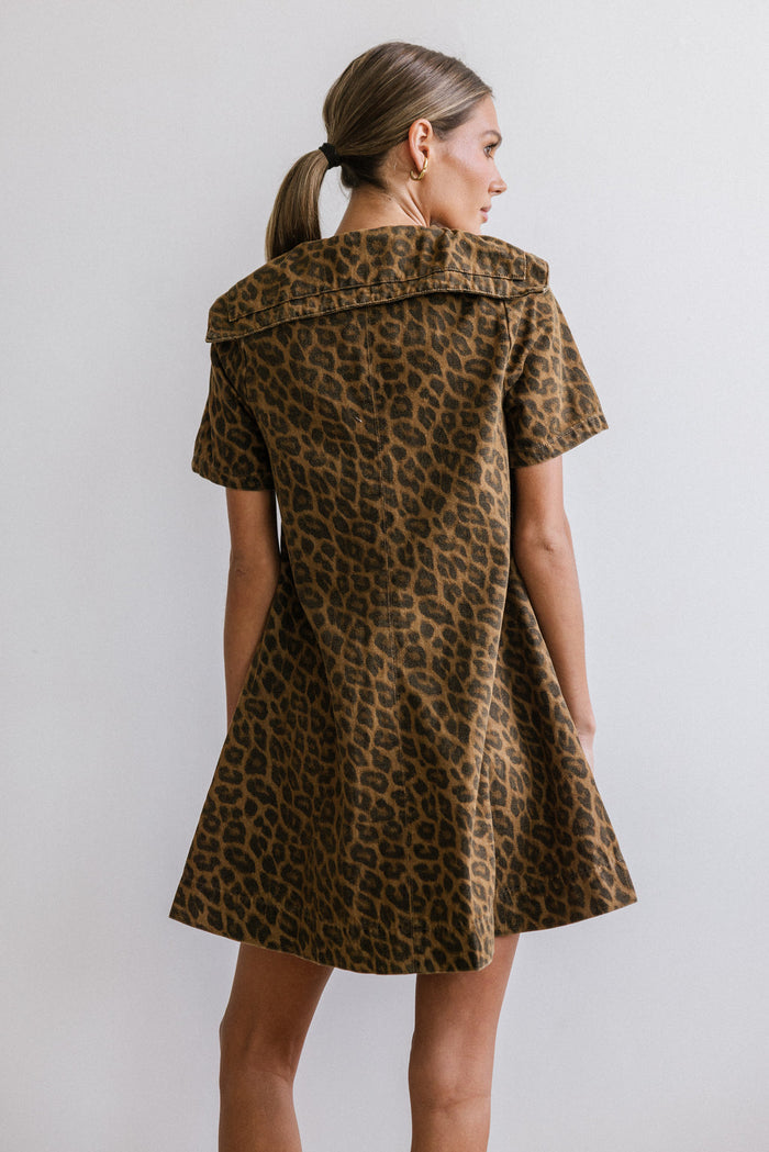 SMAIBULUN Leopard Denim Dress