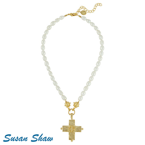 Susan Shaw Handcast Gold Jerusalem Cross Genuine Freshwater Pearl Necklace