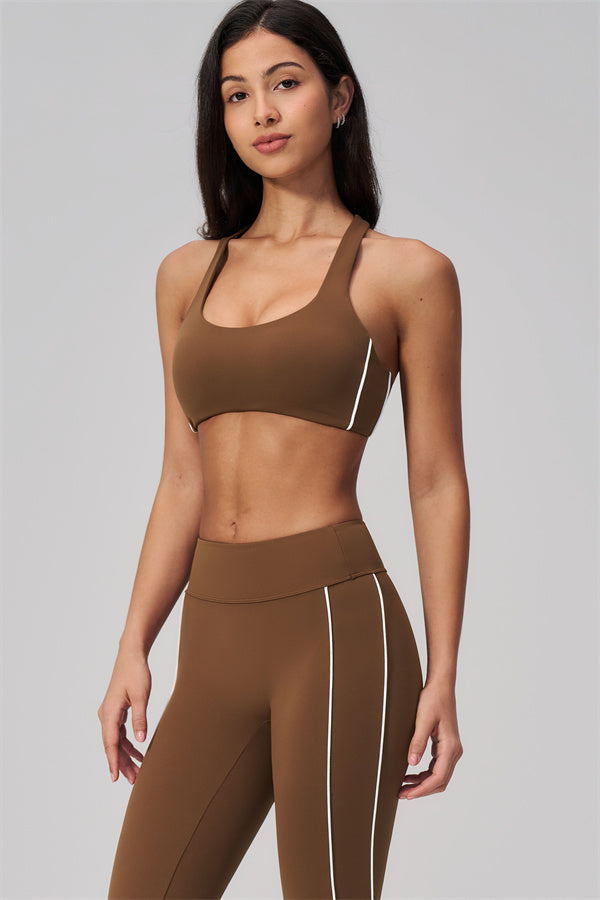 The Breathe Sports Bra Capri Leggings 2-Piece Set