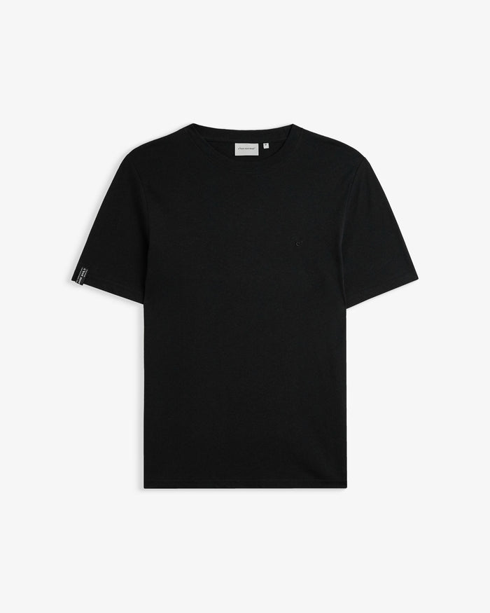The Sanremo Linen Tee in anthracite grey — front view with tonal C' embroidery on the chest