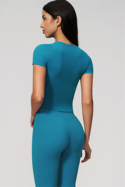 The Zura Capri Leggings