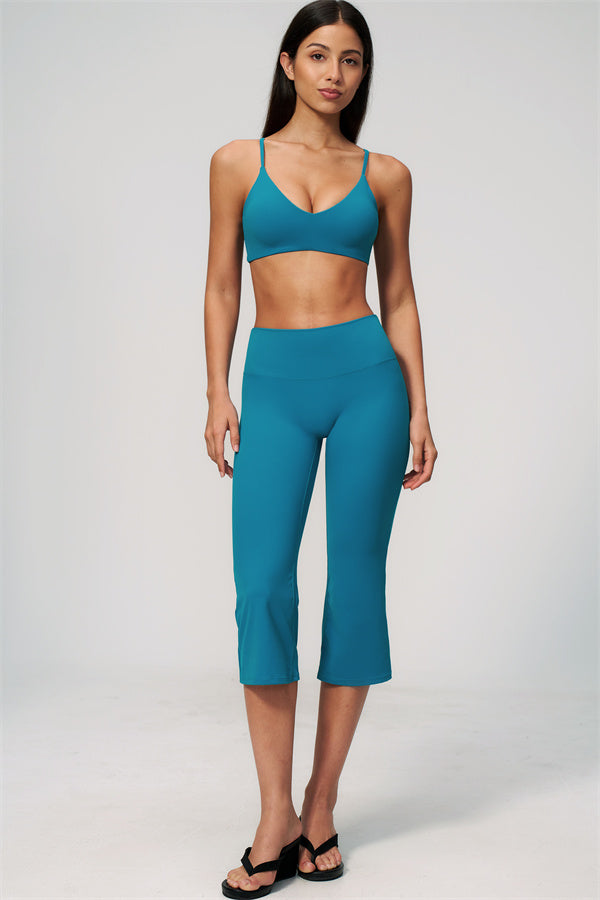 The Zura Capri Leggings