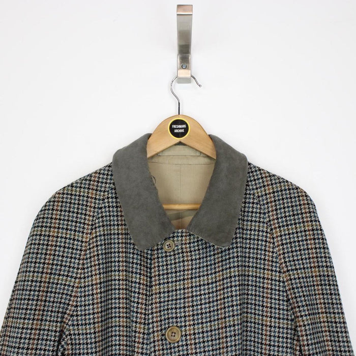 Vintage 80s Burberry Beige and Green Single Breasted Reversible Trench Coat